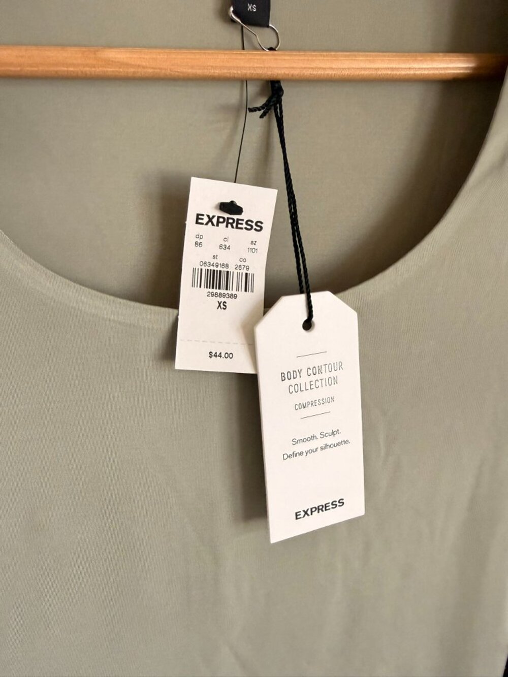 NWT Express Scoop Neck Gray Tan Body Countour Bodysuit XS - Picture 3 of 6